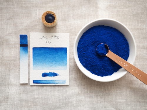 pigmento blu, pigmento azzurro, acquerello blu, acquerello azzurro, blu chiaro, blu scuro, acquerello blu chiaro, acquerello azzurro intenso, sughero, miele